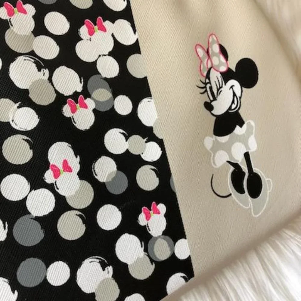 Disney Minnie Mouse Dome Cosmetic Bag
